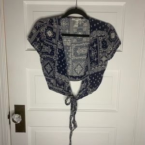 Forever 21 bandana print crop top